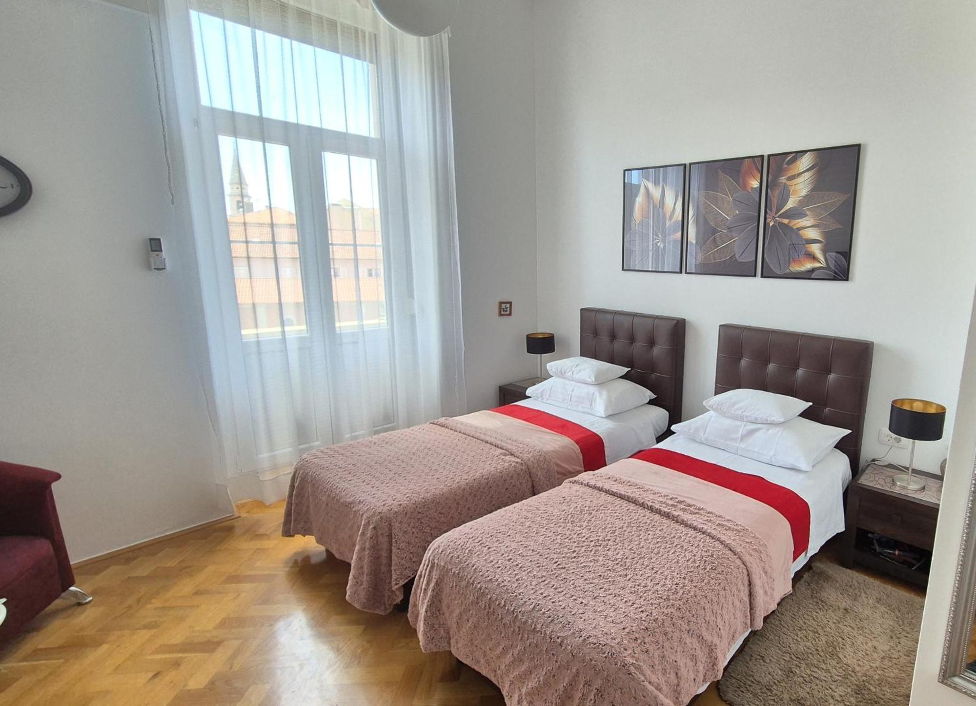 Rooms Tisa Old Town Zadar Extérieur photo